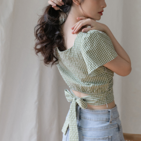 Gingham ribbon blouse